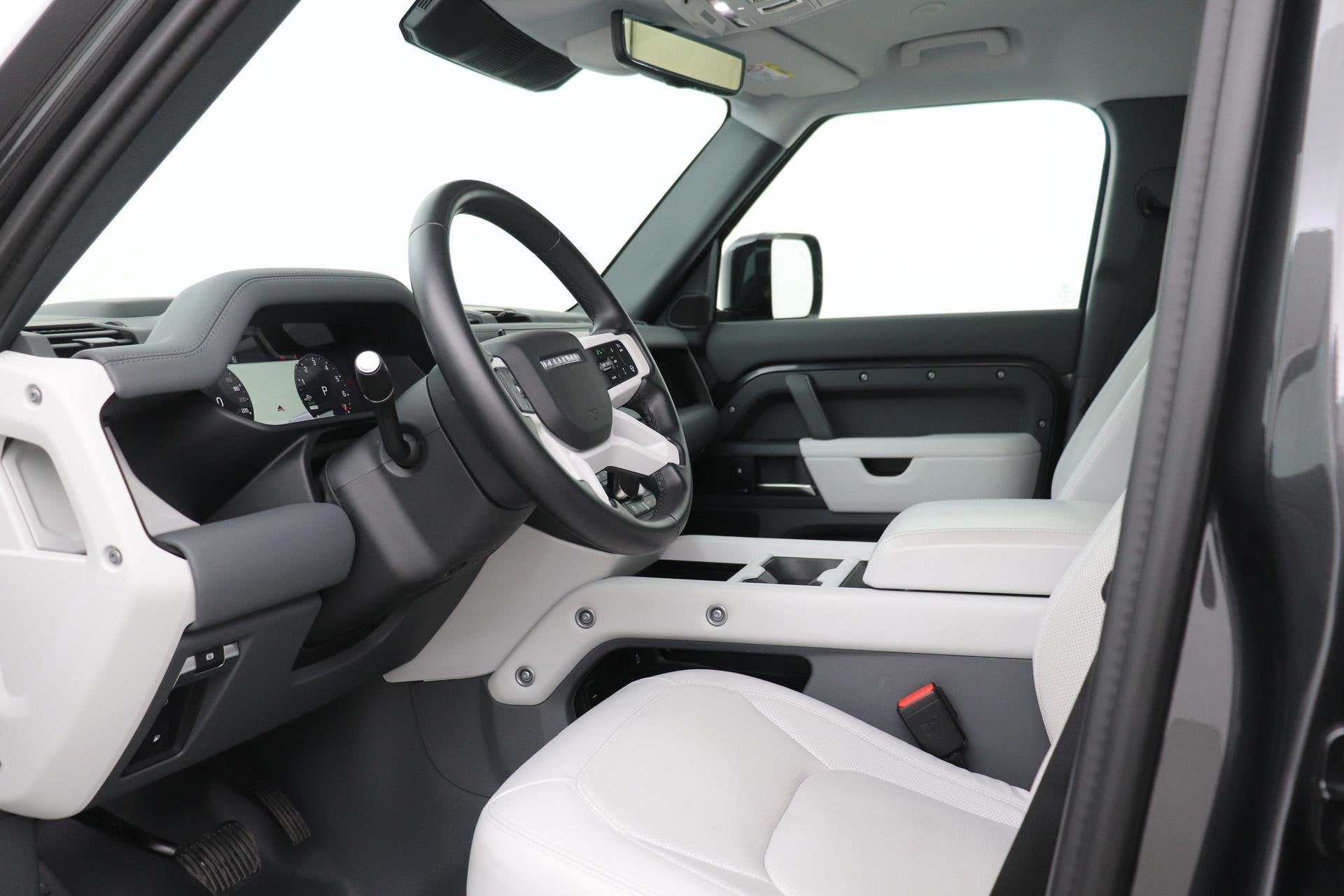Land Rover Defender P300e 110 X-Dynamic SE | Panoramadak | C, Auto's, Automaat, Gebruikt, Euro 6, 4 cilinders