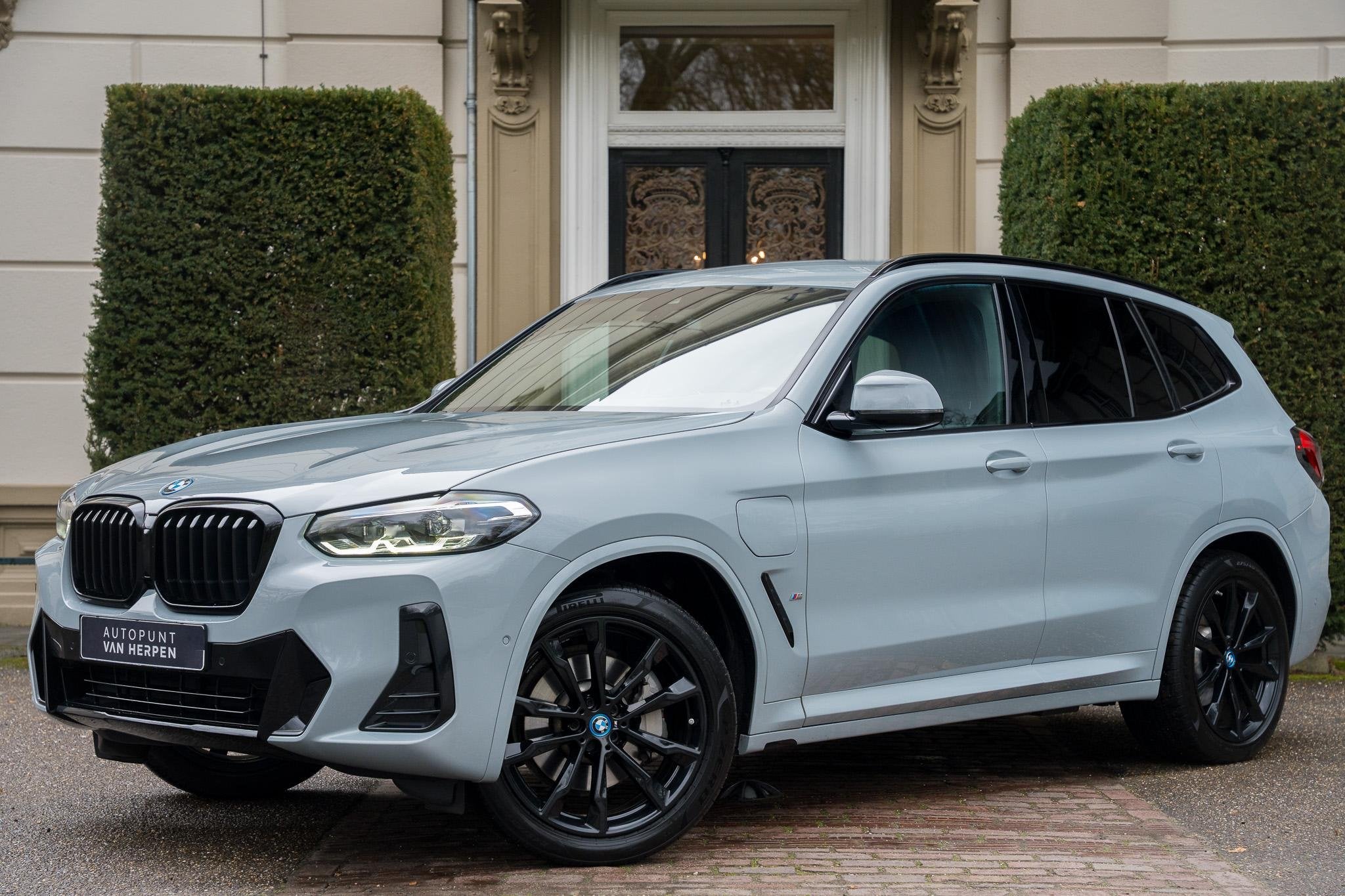 BMW X3 xDrive30e High Executive M-SPORT | KEYLESS | CAMERA |, Auto's, BMW, Stof, Gebruikt, 4 cilinders, 2000 kg