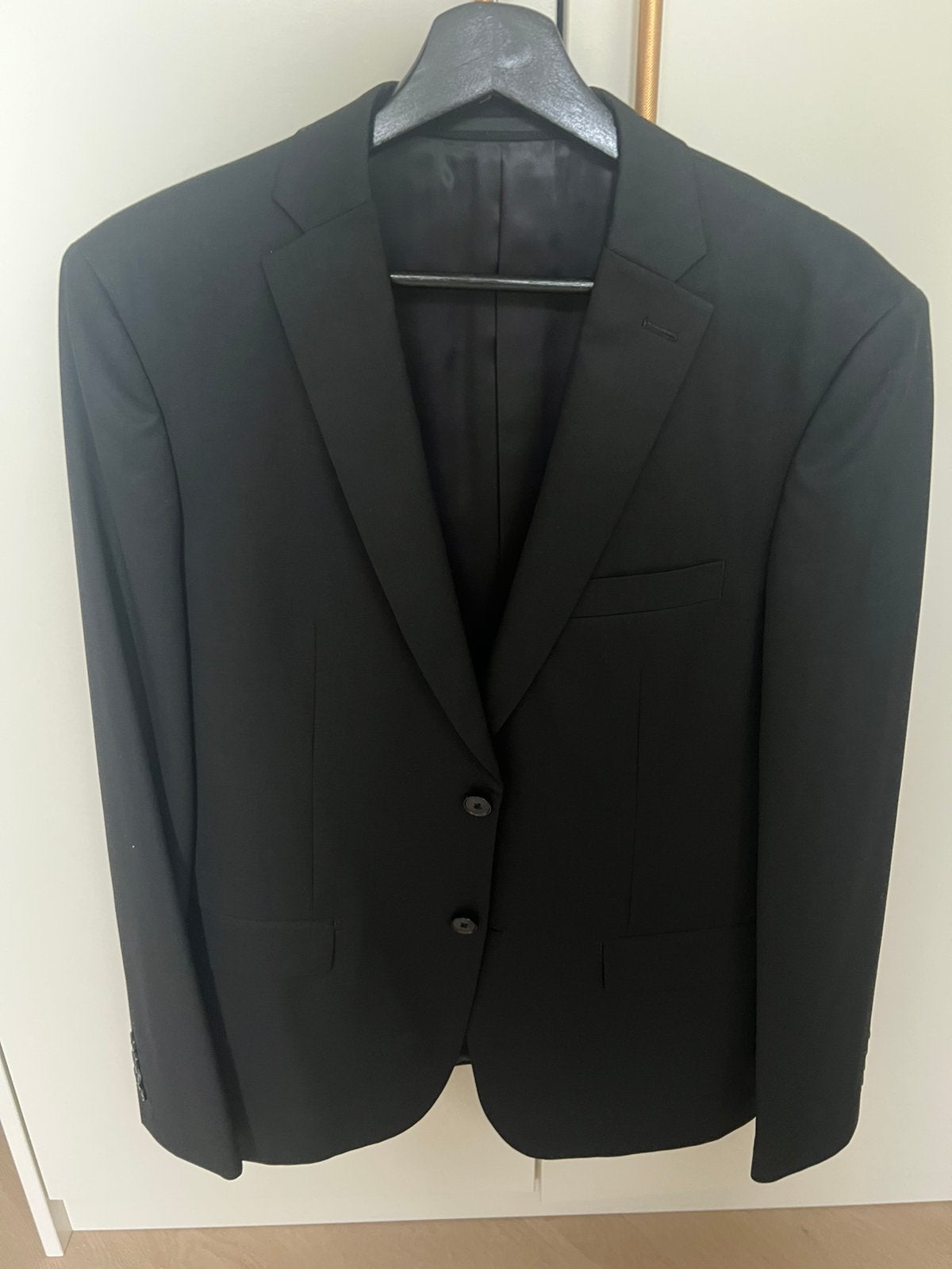 WE Fashion Slim Fit Herenpak zwart (Colbert & Pantalon), Ophalen of Verzenden, Zo goed als nieuw, Maat 48/50 (M), Zwart