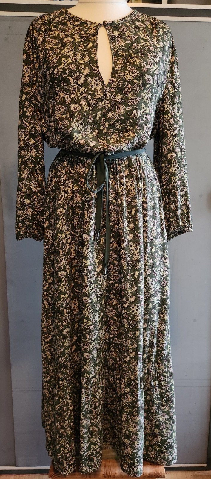 Luisa Cerano jurk, Kleding | Dames, Maat 38/40 (M), Ophalen of Verzenden, Zo goed als nieuw, Onder de knie