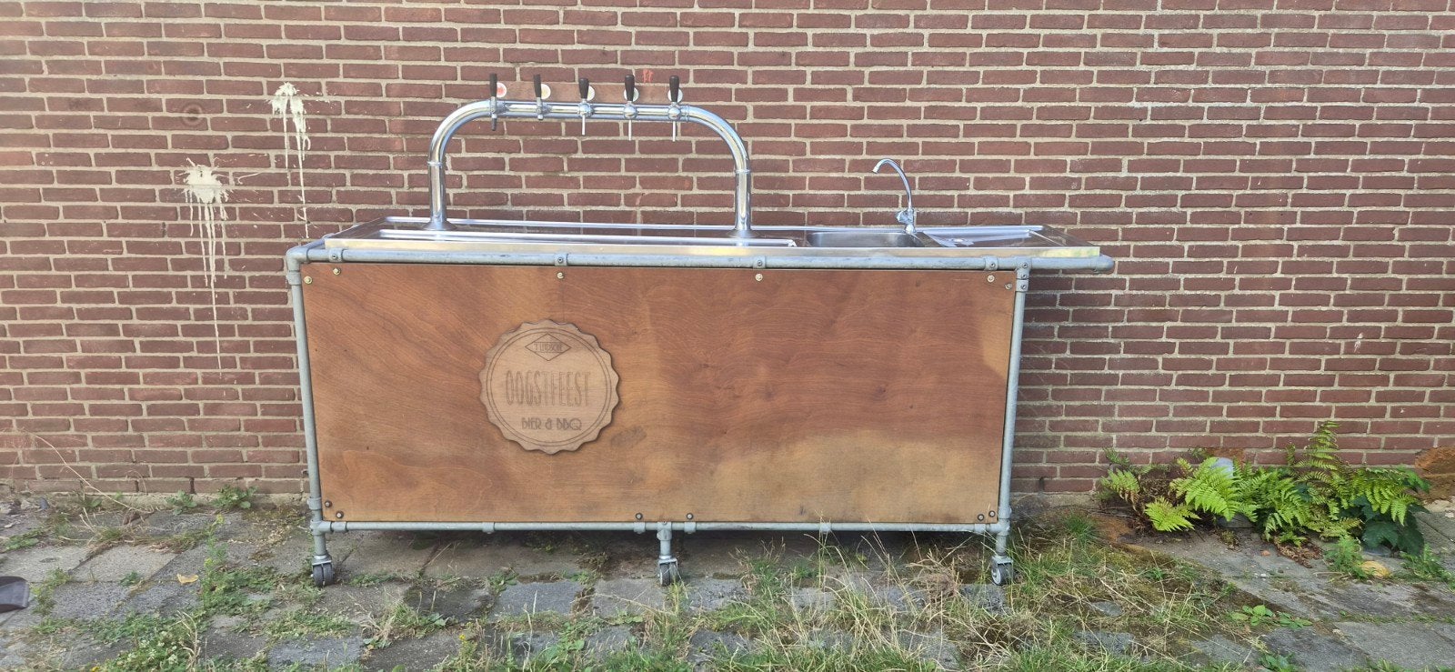 Mobiele 5-kraans bar / tapinstallatie, Ophalen, Gebruikt, Overige typen