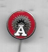 EMAILE A MOTOREN SPELD ROOD, Verzamelen, Speldjes, Pins en Buttons, Ophalen of Verzenden, Gebruikt, Transport, Speldje of Pin