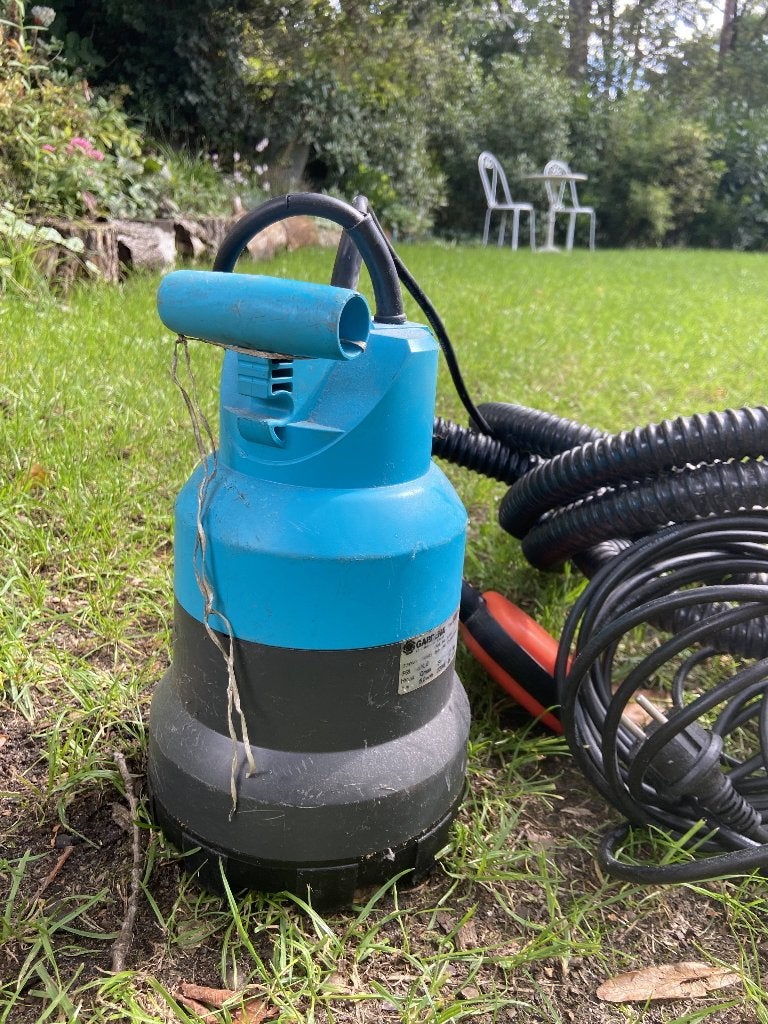 GARDENA 6000 S dompelpomp – 220W – 6000 l/u, Ophalen of Verzenden, Zo goed als nieuw, Elektrisch, Dompelpomp