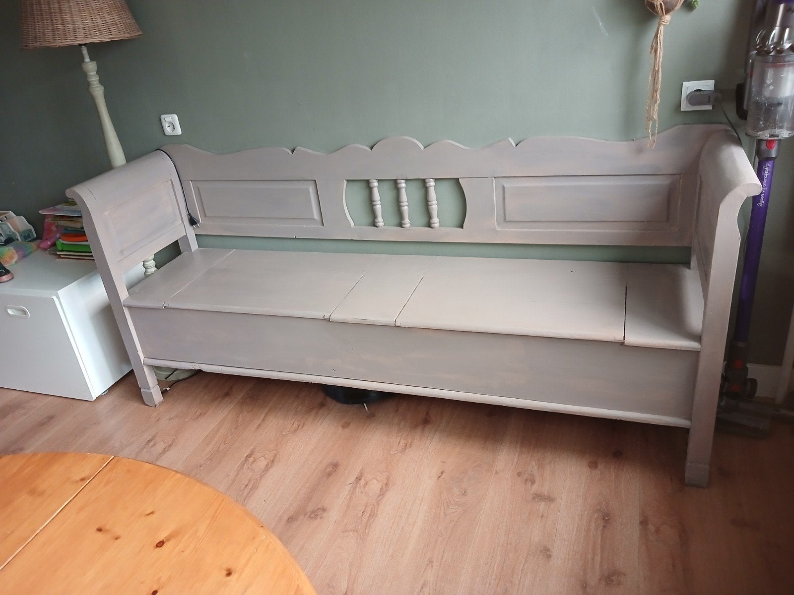 Mooie landelijke,  Brocante eetbank, klepbank, Antiek en Kunst, Antiek | Meubels | Stoelen en Banken, Ophalen of Verzenden