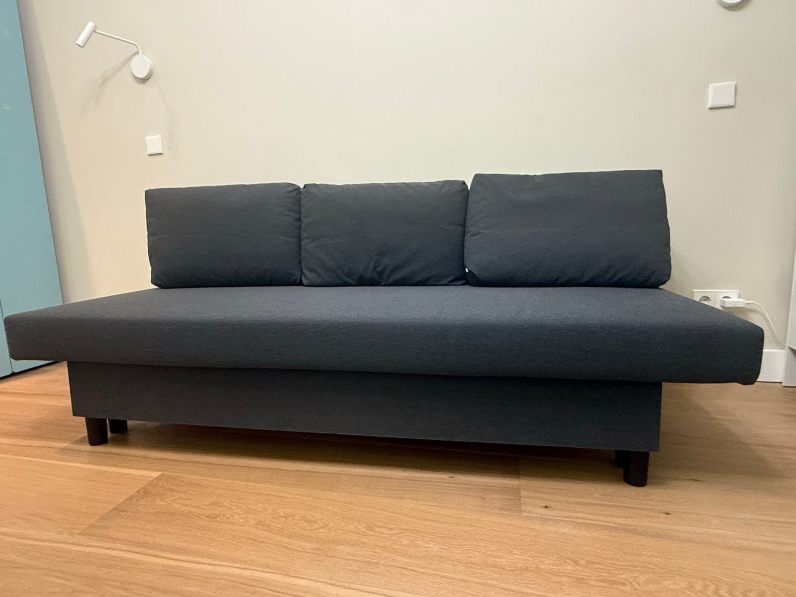 IKEA slaapbank - Zo goed als nieuw, Ophalen, Tweepersoons, Zo goed als nieuw, Rechte bank