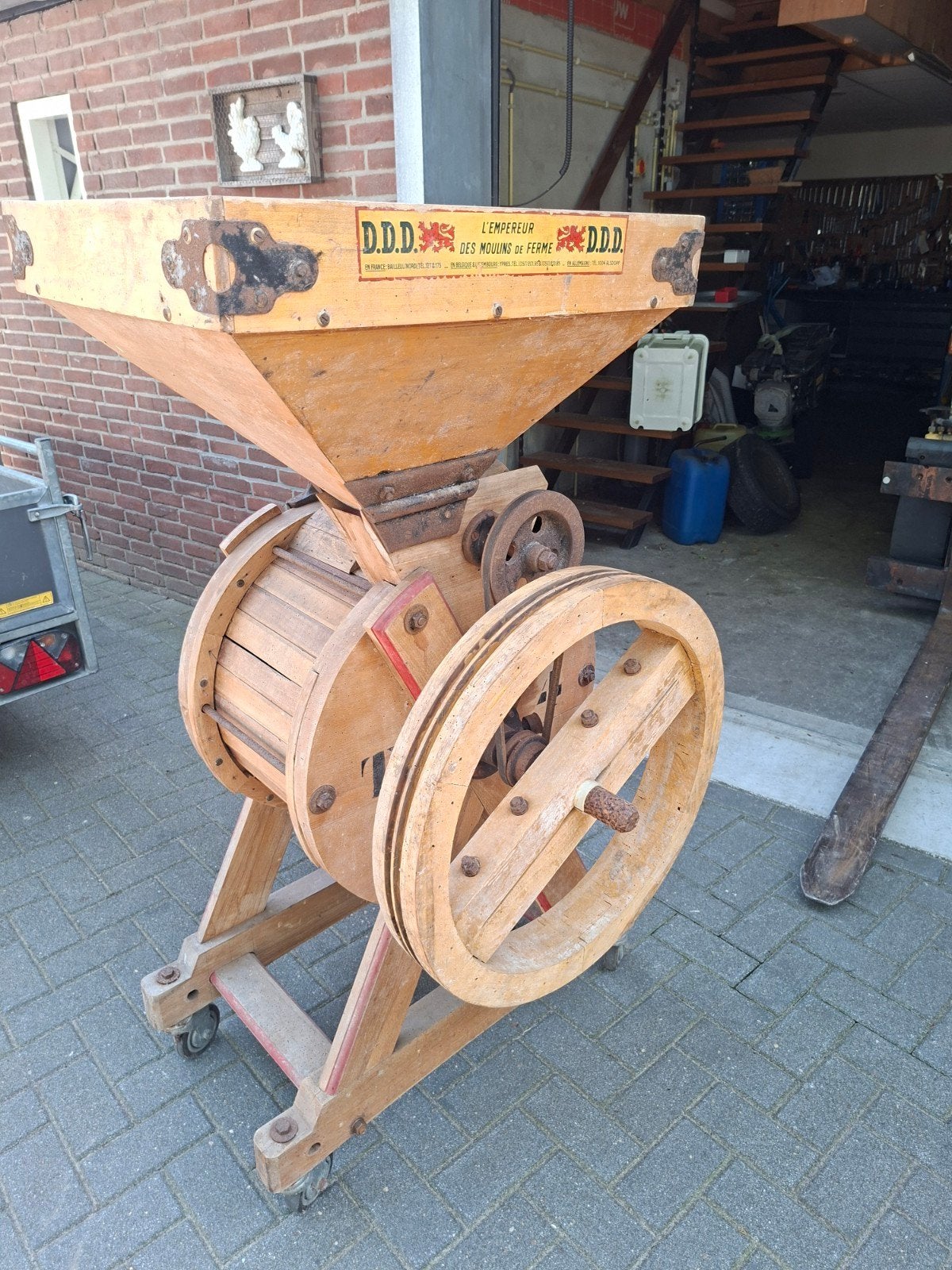 DDD graanmolen T4, Ophalen