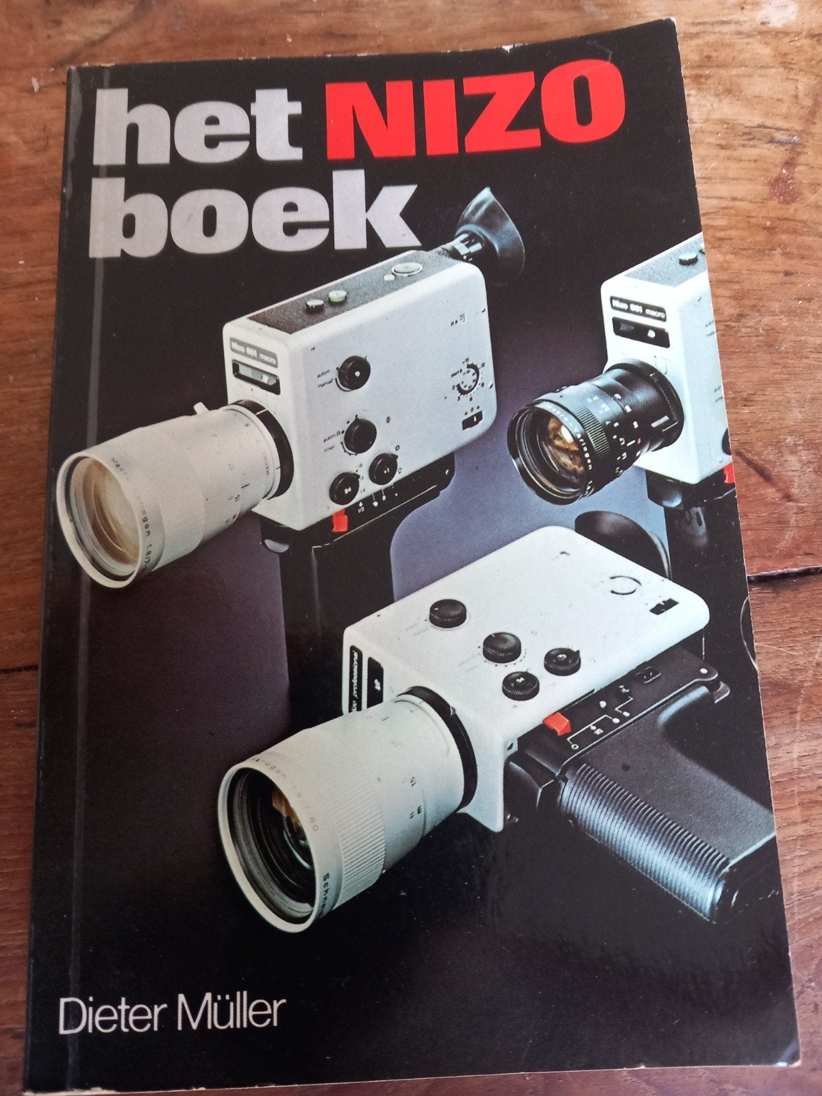 Het Nizo Boek - Dieter Müller (Fotografie), Ophalen of Verzenden, Gelezen, Fotografie algemeen, Dieter Müller