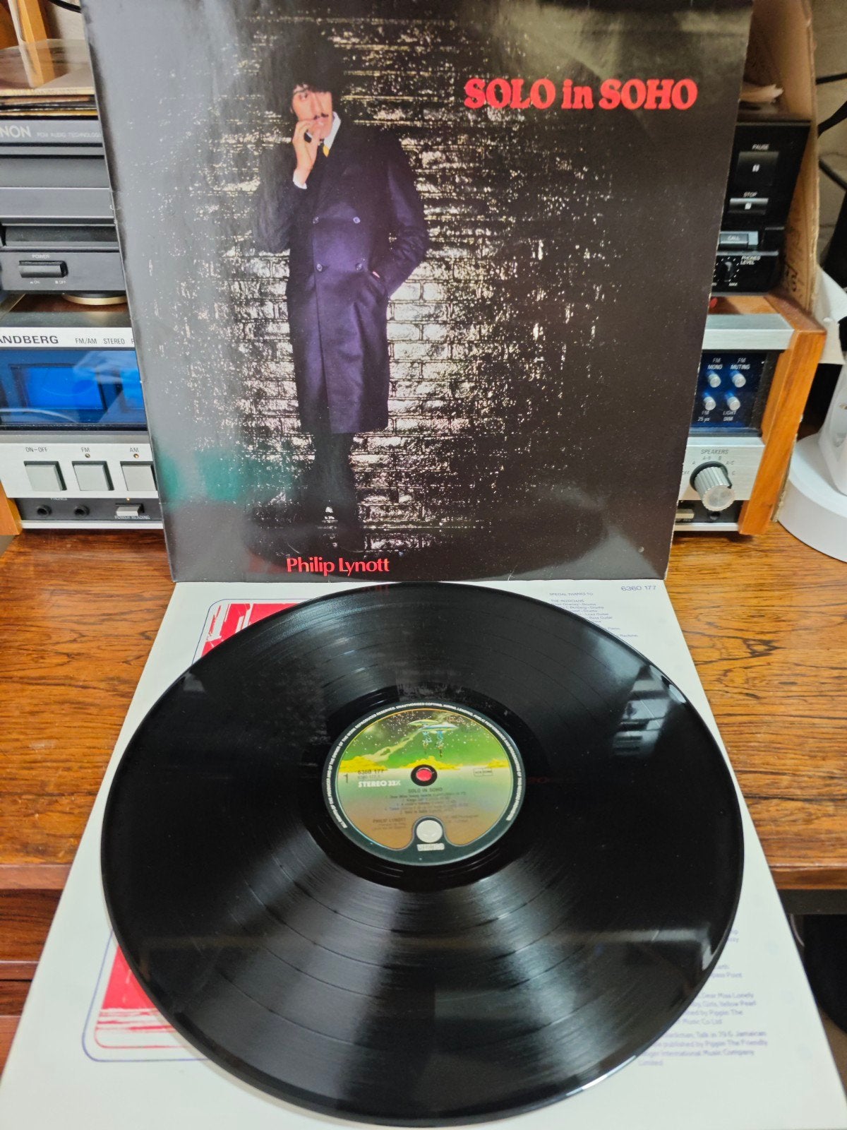 Philip Lynott - Solo in Soho LP (1980) - Pop/Rock Vinyl, Cd's en Dvd's, Vinyl | Rock, LP, Gebruikt, Originele persing, Ophalen of Verzenden