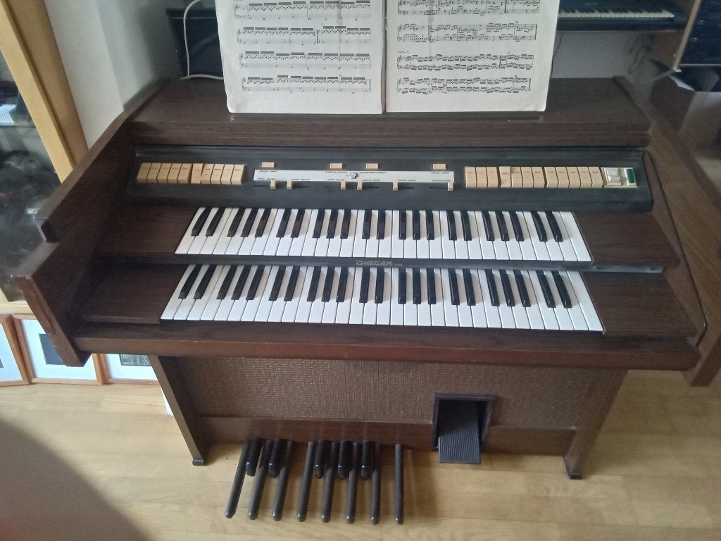 Eminent Elektronisch orgel Omegan 7100, Muziek en Instrumenten, Ophalen, Gebruikt