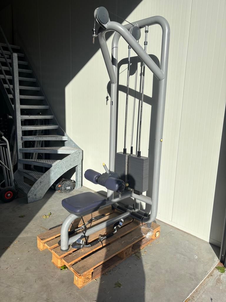 Technogym Lat Pulldown - 120 kg gewichtsstapel, Ophalen, Zo goed als nieuw, Tg, Tg
