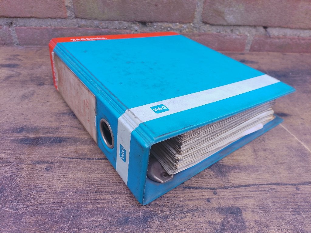 Zeldzaam boek afstelgegevens Volkswagen Audi jaren 60 t/m 90, Ophalen of Verzenden, Gelezen, Volkswagen