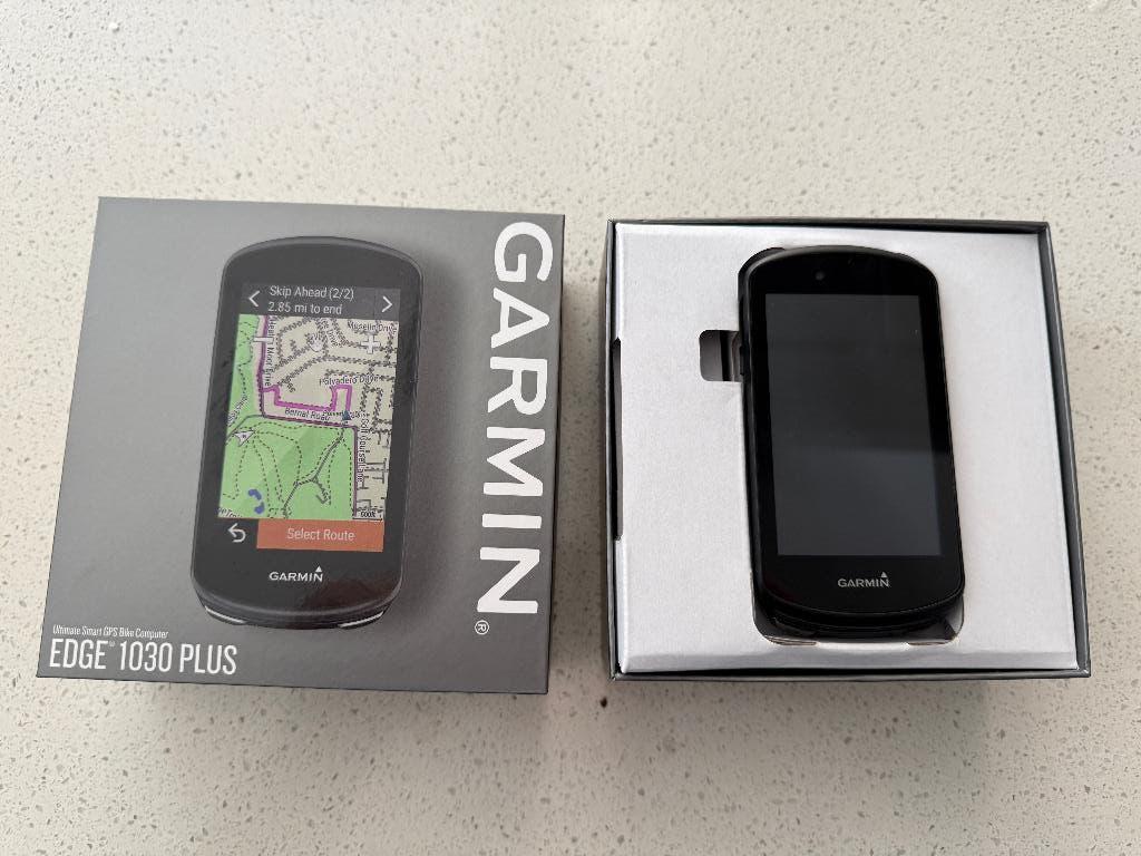 Garmin Edge 1030 plus, Fietsen en Brommers, Fietsaccessoires | Fietscomputers, Ophalen of Verzenden, Draadloos, Zo goed als nieuw