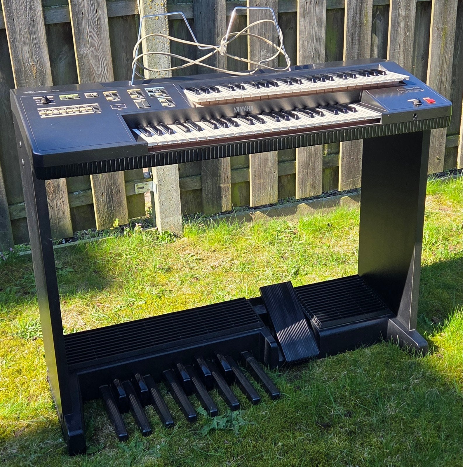 Keyboard - Yamaha Electone ME-15 - 1 toets defect, Muziek en Instrumenten, Ophalen