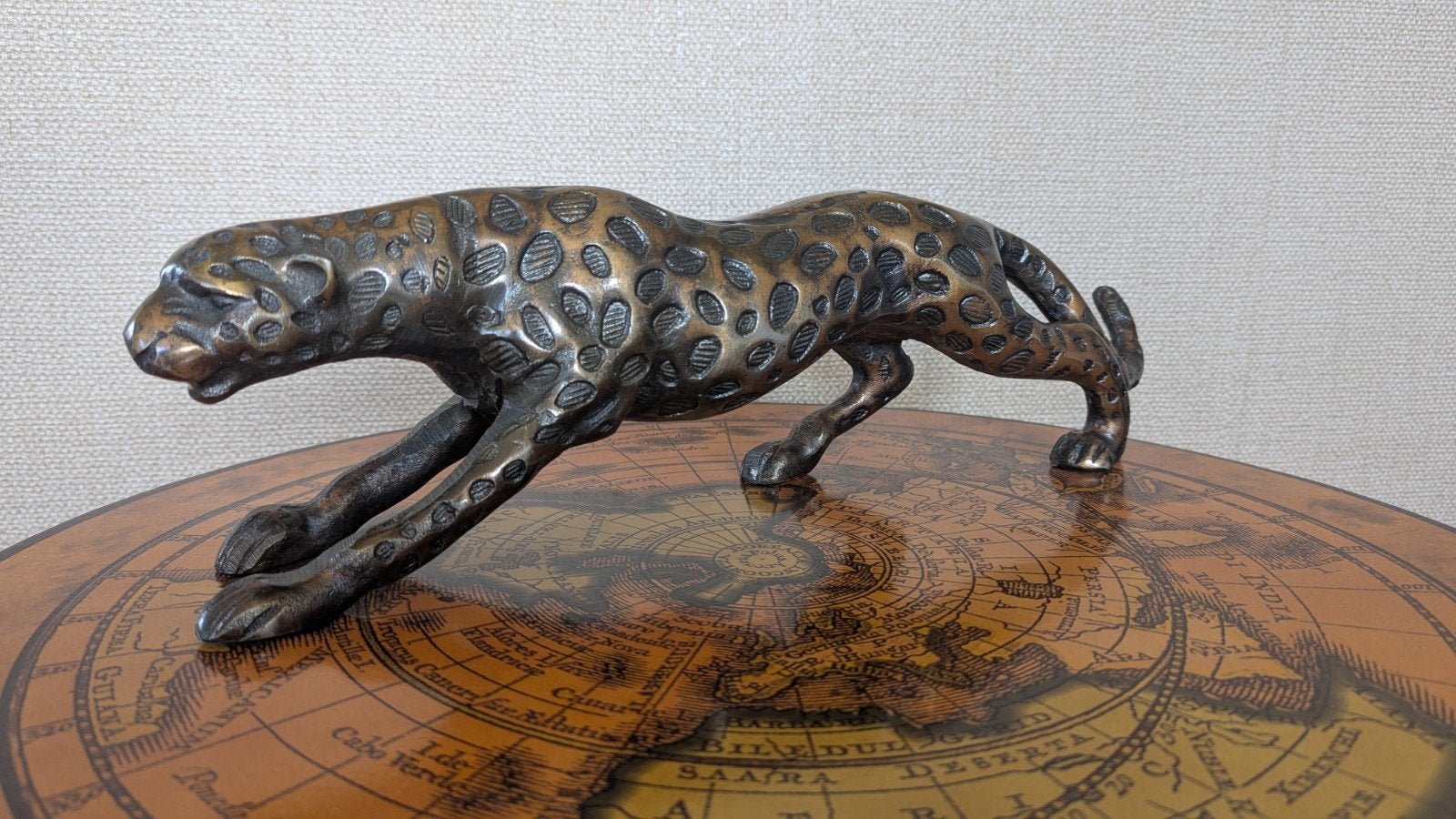 Metalen Panter Beeld in Bronskleur - 50 cm, Verzenden, Zoogdier, 20 - 50 cm, Beeld