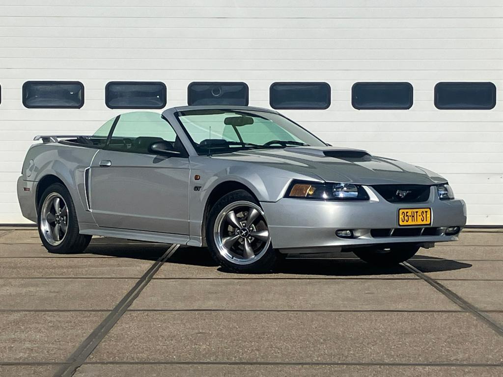 Ford Mustang GT V8 | Convertible | 2001 | Zeer netjes |, Auto's, Achterwielaandrijving, 8 cilinders, Cabriolet, Leder