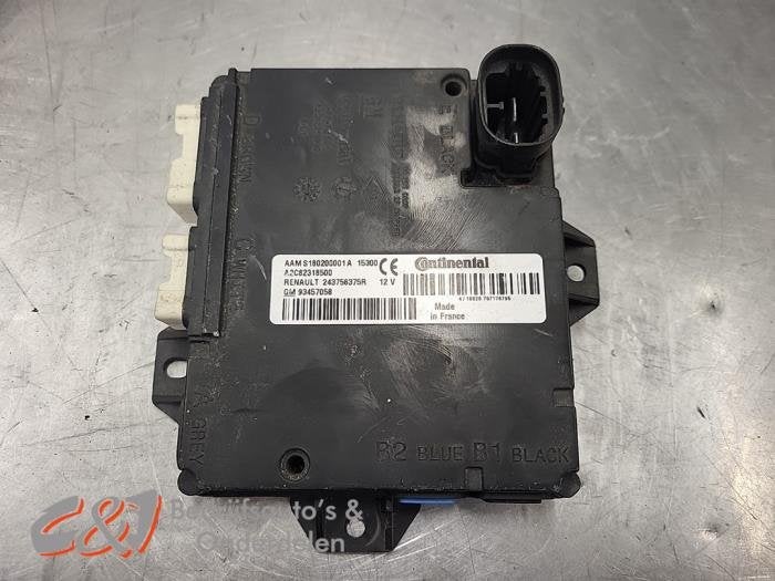 Computer Body Control van een Renault Trafic, Gebruikt, -, Renault, -