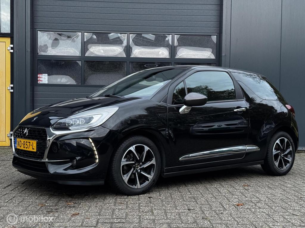 Ds 3 1.2 PureTech So Chic | Airco | cruise | camera, Auto's, Voorwielaandrijving, Euro 6, Zwart, Origineel Nederlands
