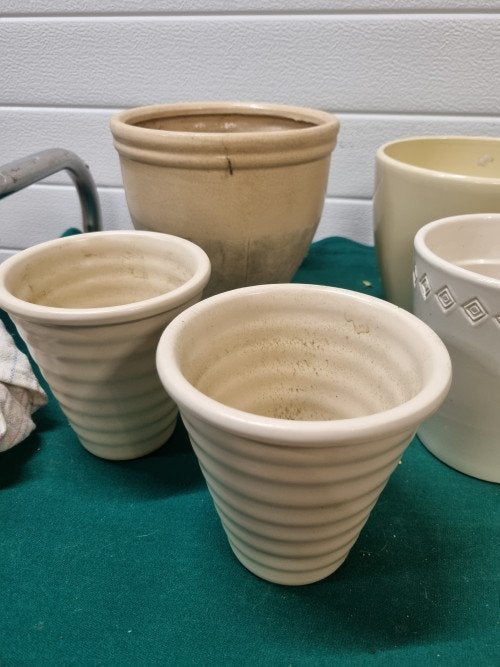 -	Bloempotten aardewerk creme kleurig verschillende, Ophalen of Verzenden, 'T Olde Gre-j, Info@toldegrej.nl, Endepoelstraat 20f Didam