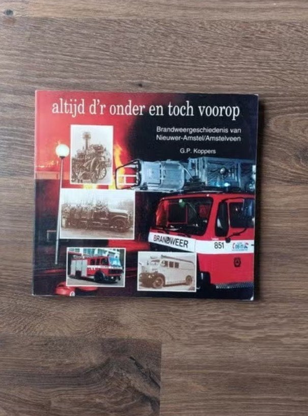 Brandweergeschiedenis Nieuwer-Amstel/Amstelveen, Boeken, Ophalen of Verzenden, Zo goed als nieuw, G.P. Koppers
