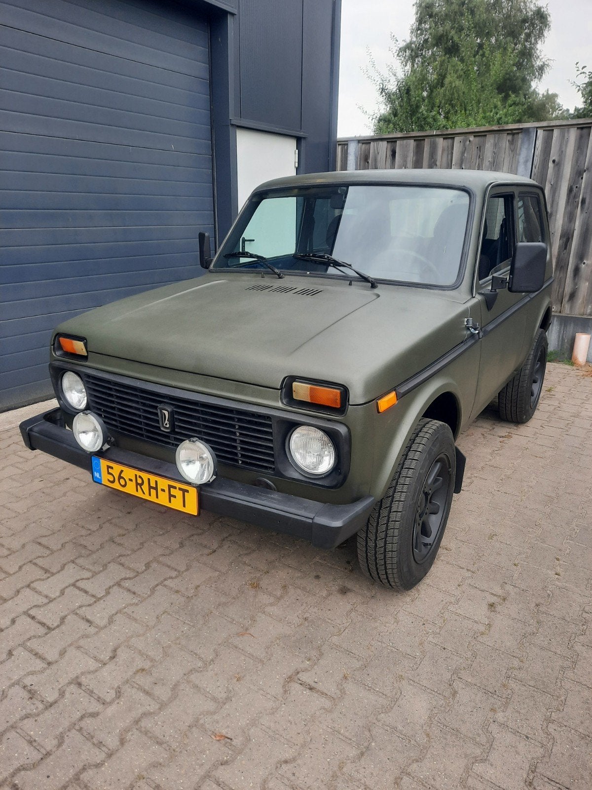 Lada niva 1.7i 4x4, Auto's, Lada, Particulier, Niva, Benzine, SUV of Terreinwagen, Handgeschakeld, Groen, Stof, Vierwielaandrijving