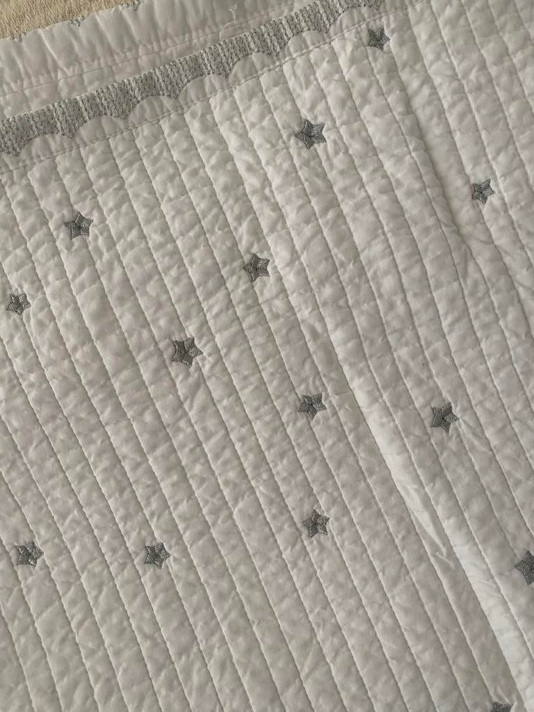 Zara Home bedsprei eenpersoonsbed wit met grijze sterren, Jongetje of Meisje, Wit, Ophalen of Verzenden, Deken of Dekbed
