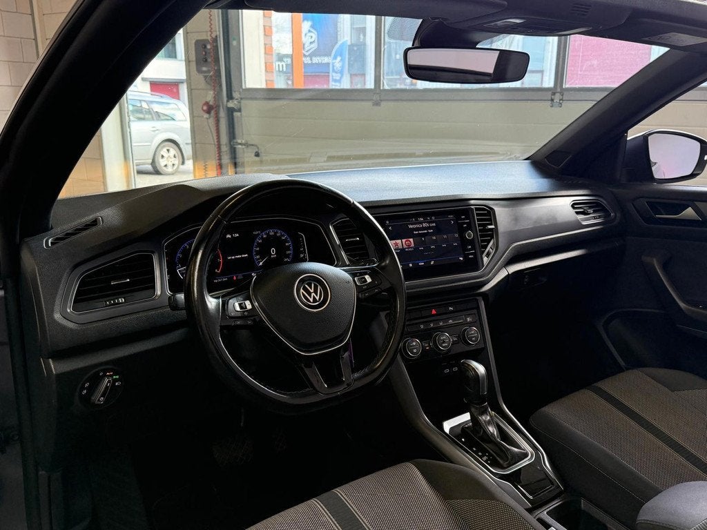 Volkswagen T-Roc Cabrio 1.5 TSI Style Automaat, Auto's, 4 cilinders, Bedrijf, Nieuw, Adaptive Cruise Control