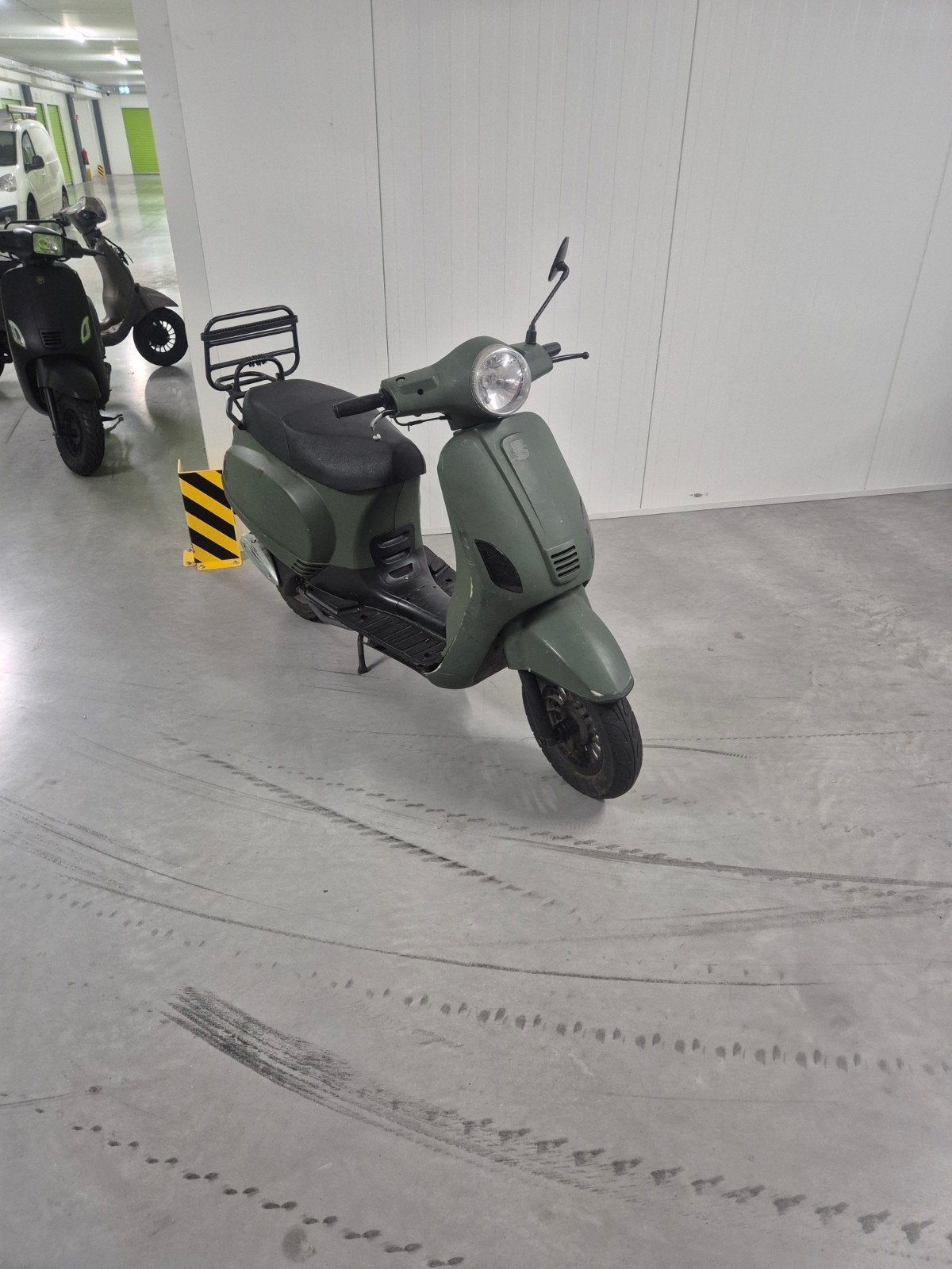 Gratis scooter 80cc - Defect, voor onderdelen/reparatie, Ophalen of Verzenden, Gebruikt, Overige merken