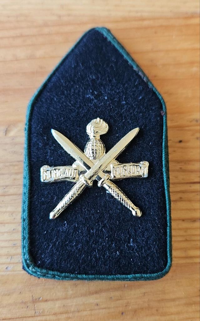Enkele kraagpat KCT, Verzamelen, Militaria | Algemeen, Ophalen of Verzenden, Landmacht, Nederland, Embleem of Badge