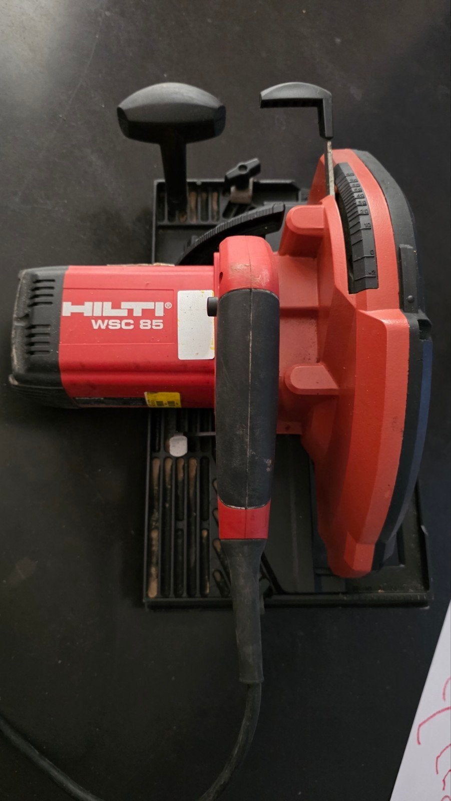 Hilti WSC 85 Cirkelzaag - Perfecte Staat, Doe-het-zelf en Verbouw, Cirkelzaag, 70 mm of meer, Zo goed als nieuw, 1200 watt of meer