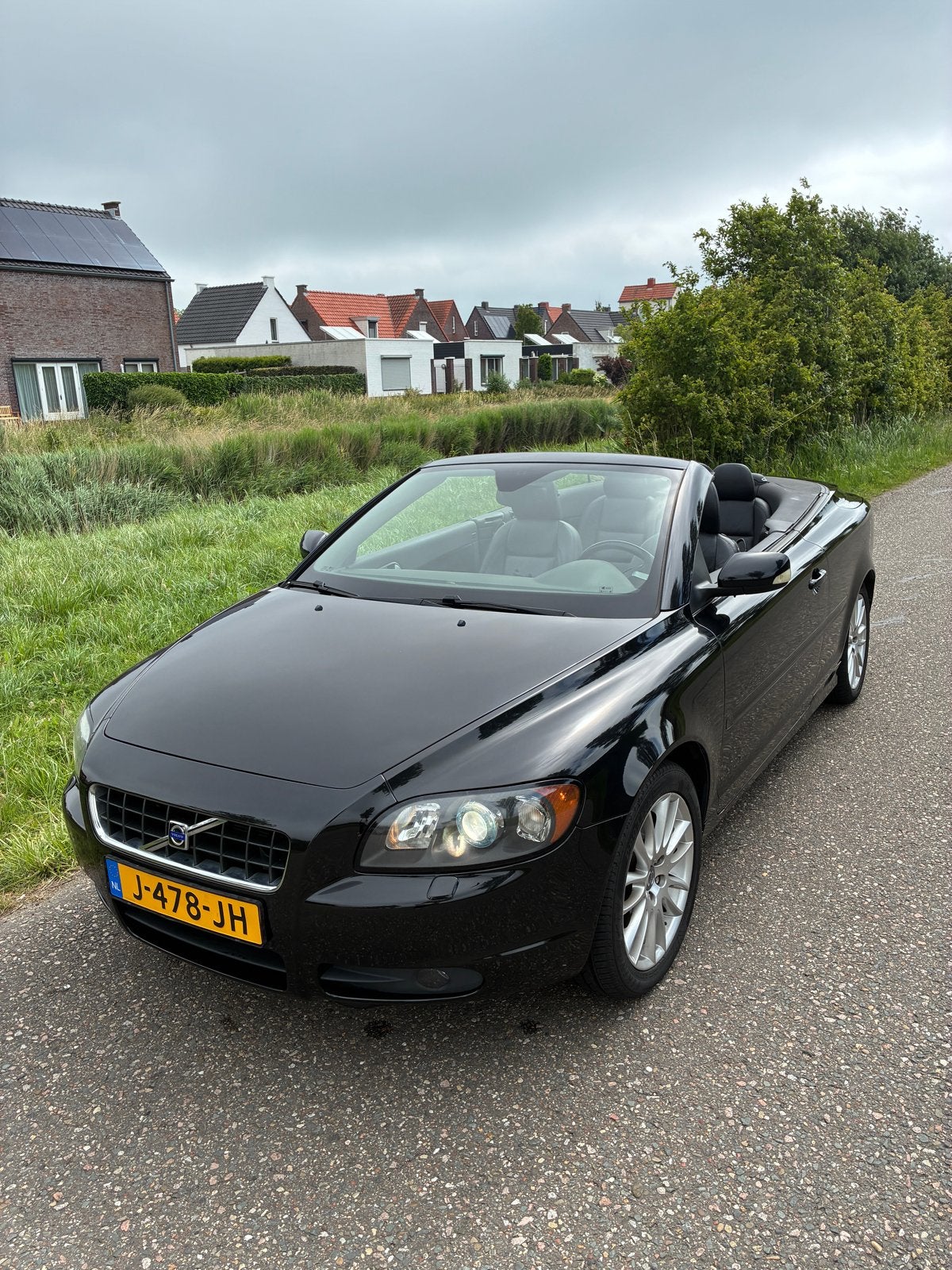 Volvo C70 2.4 140PK Zwart, Auto's, Volvo, Particulier, C70, Benzine, D, Cabriolet, Handgeschakeld, Geïmporteerd, Zwart, Voorwielaandrijving