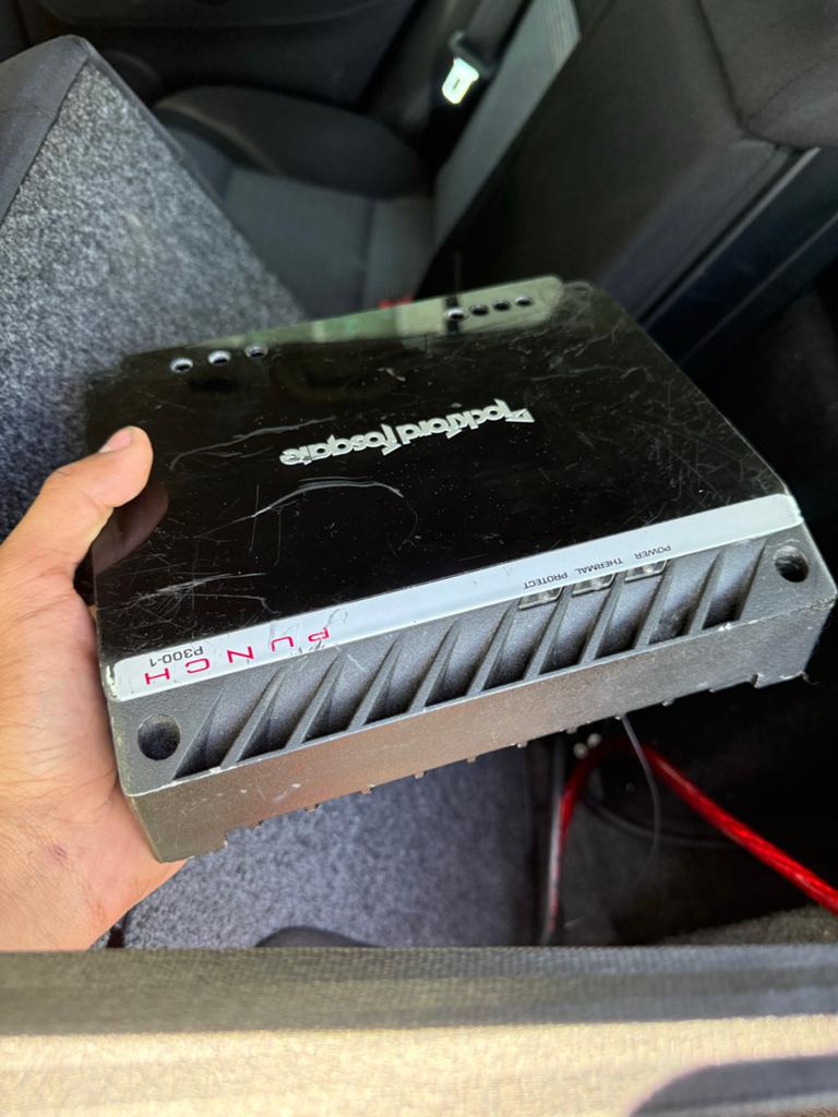Rockford Fosgate Punch P300-1 Subwooferversterker, 120 watt of meer, Ophalen, Overige merken, Gebruikt