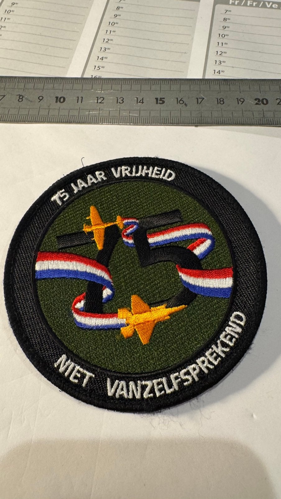 Patch luchtmacht 75 jaar vrijheid, Ophalen of Verzenden, Zo goed als nieuw, Patch, Badge of Embleem