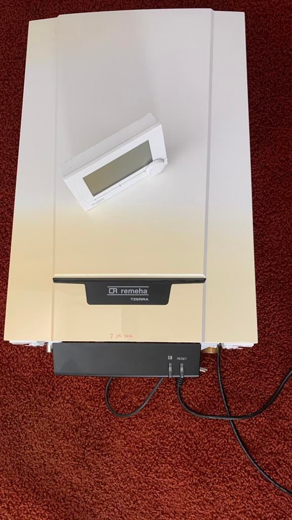 Remeha Tzerra M 24C CW3 – Inclusief iSense Thermostaat, Ophalen, Gebruikt, Aardgas, Minder dan 20 liter