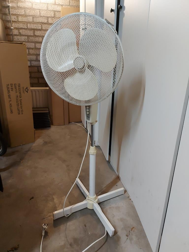 Martex Staande Ventilator - Wit, Witgoed en Apparatuur, Ophalen, Gebruikt, Statiefventilator