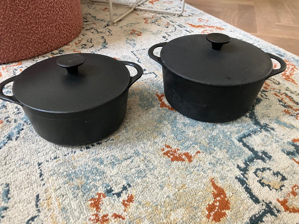 Twee cousances braadpannen, Huis en Inrichting, Keuken | Potten en Pannen, Ophalen, Gebruikt, Gietijzer, Koekenpan of Braadpan