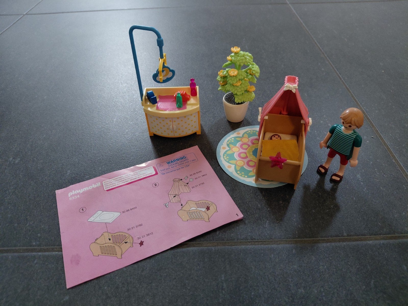 Playmobil 5334 Babykamer met Commode en Wiegje, Kinderen en Baby's, Ophalen of Verzenden, Gebruikt, City life, Overige typen