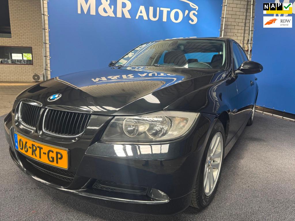 BMW 3-serie 320i Dynamic Executive Nieuwe APK, Auto's, BMW, Bedrijf, Te koop, 3-Serie, ABS, Airbags, Airconditioning, Alarm, Automatische klimaatregeling