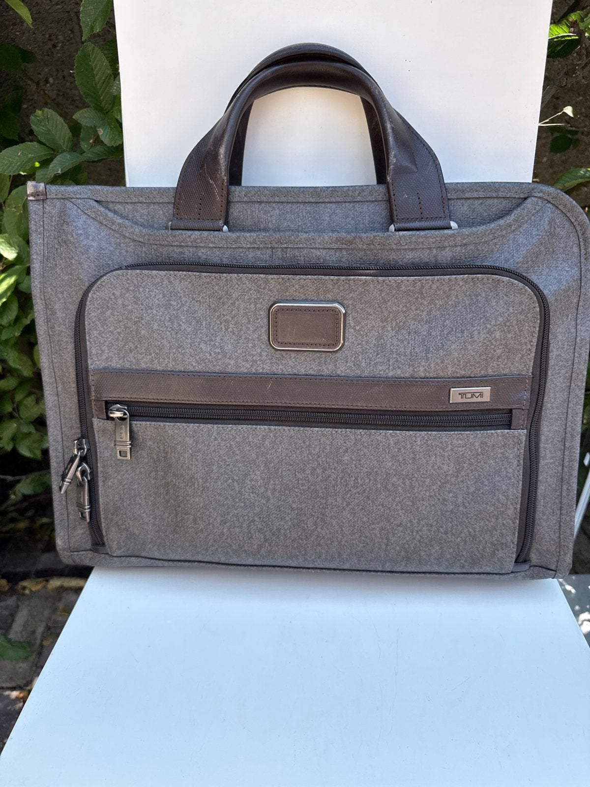 TUMI Laptoptas/Aktetas - Grijs, 40 tot 60 cm, Gebruikt, Grijs, 35 tot 55 cm