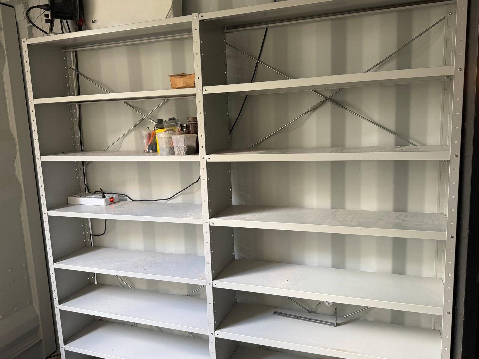 Stevige metalen stellingkast met 2x 6 planken, Ophalen, Gebruikt