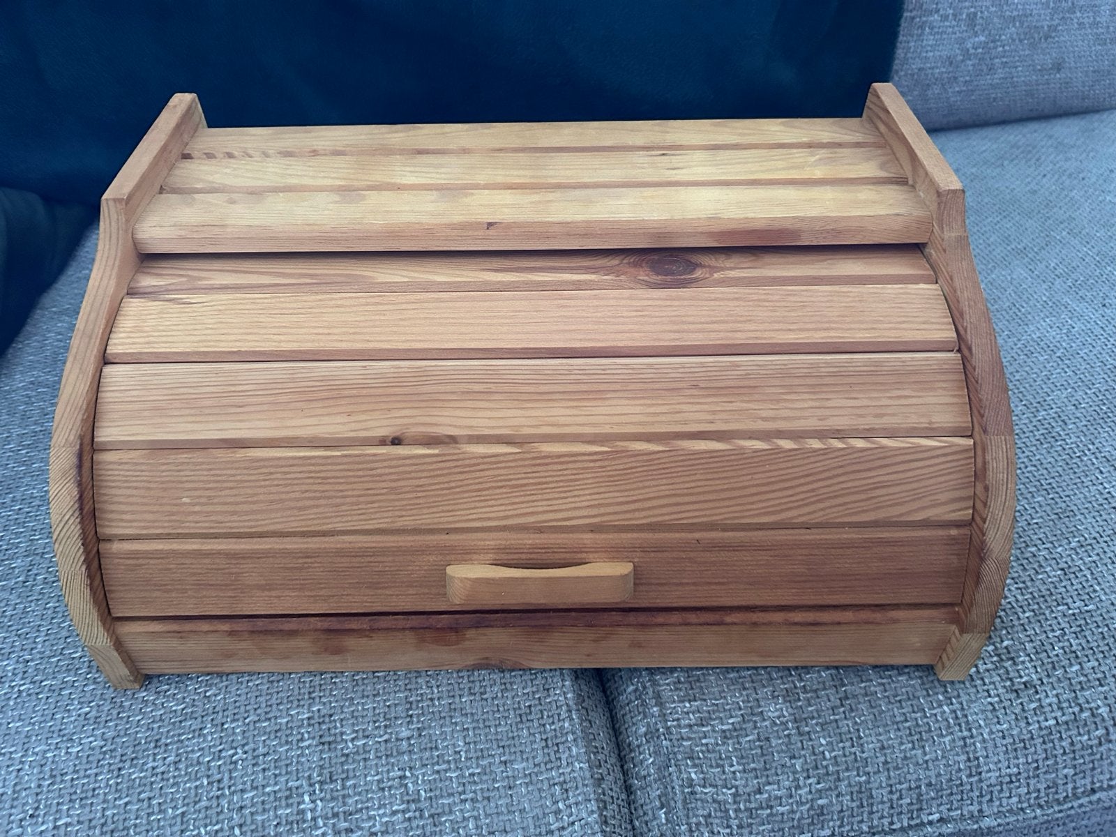 Houten broodtrommel rolluik hout brood vintage, Gebruikt, Hout, Ophalen of Verzenden, Broodtrommel