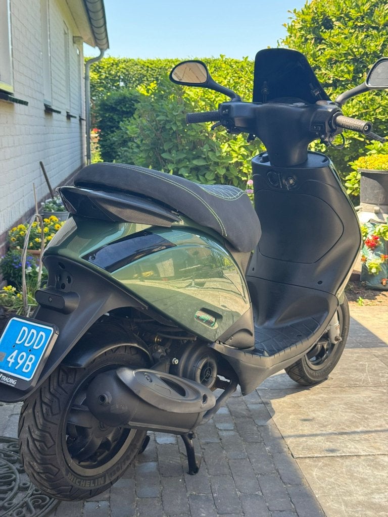 ⭐️Piaggio zip 4 takt 50cc carburateur SP-Line UNIEK⭐️, Fietsen en Brommers, Niet ingevuld, Niet ingevuld, Niet ingevuld