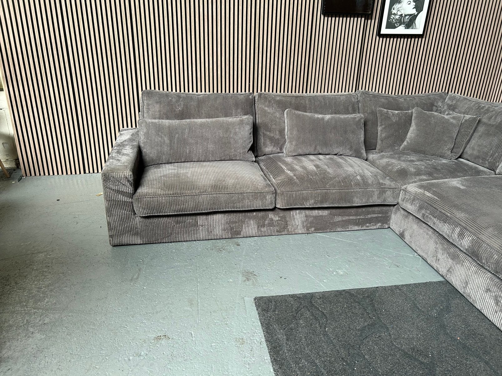 GRATIS LEVERING Ribstof Hoekbank Grijs 315X225 GEREINIGD, Ribstof, Hoekbank, 300 cm of meer, Ophalen of Verzenden