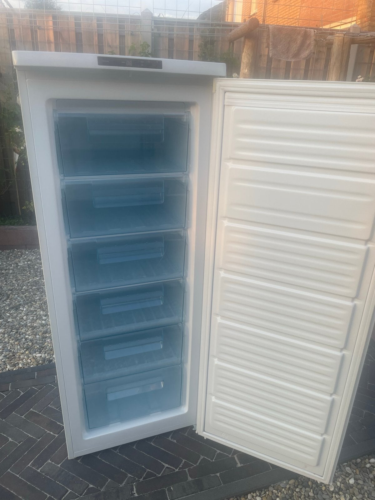 Diepvrieskast Exquisit, Gebruikt, Minder dan 60 cm, 140 tot 160 cm, Vrijstaand