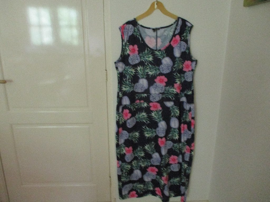 mj/NORAH/jurk/zomerjurk/maat 48 valt als 46/leuke print, Jurk, Zo goed als nieuw, Norah, Meerkleurig