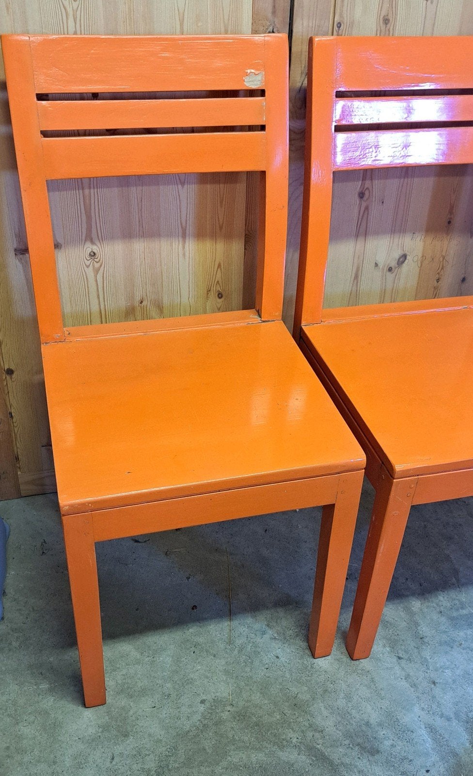 2 Stevige Oranje Stoelen - Gebruikt, Ophalen, Gebruikt, Twee, Overige kleuren