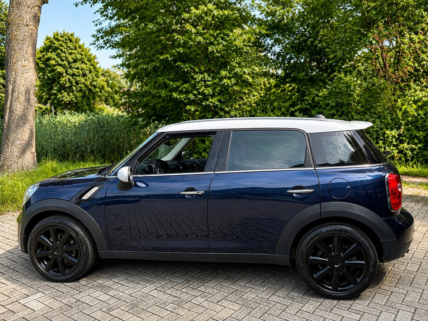 Mini Countryman 1.6 Cooper Automaat + 056.664km ! NAP, Gebruikt, Euro 6, Blauw, Leder en Stof