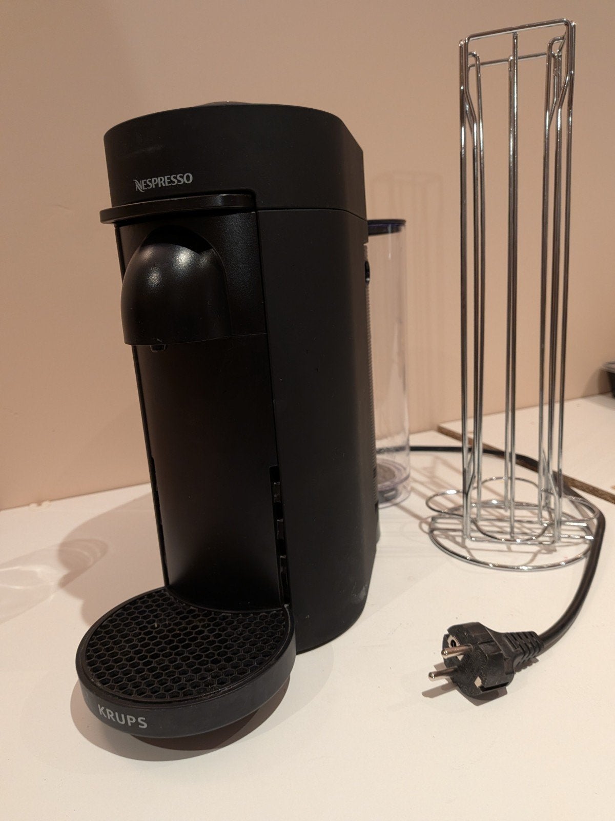 Nespresso Krups koffiemachine met capsulehouder, Ophalen, Koffiemachine, Zo goed als nieuw, 1 kopje