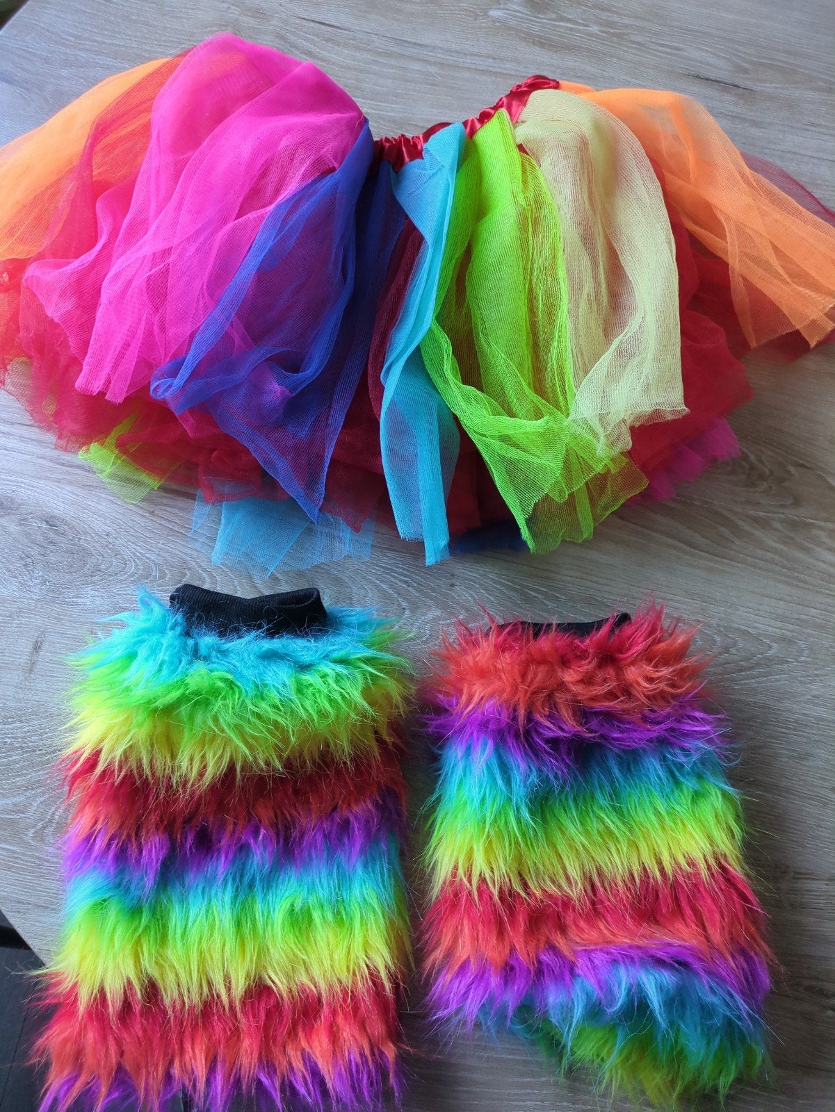 Gratis Carnaval kinderset: Rokje en Beenwarmers, Carnaval, Kleding, Ophalen, Maat 38/40 (M)