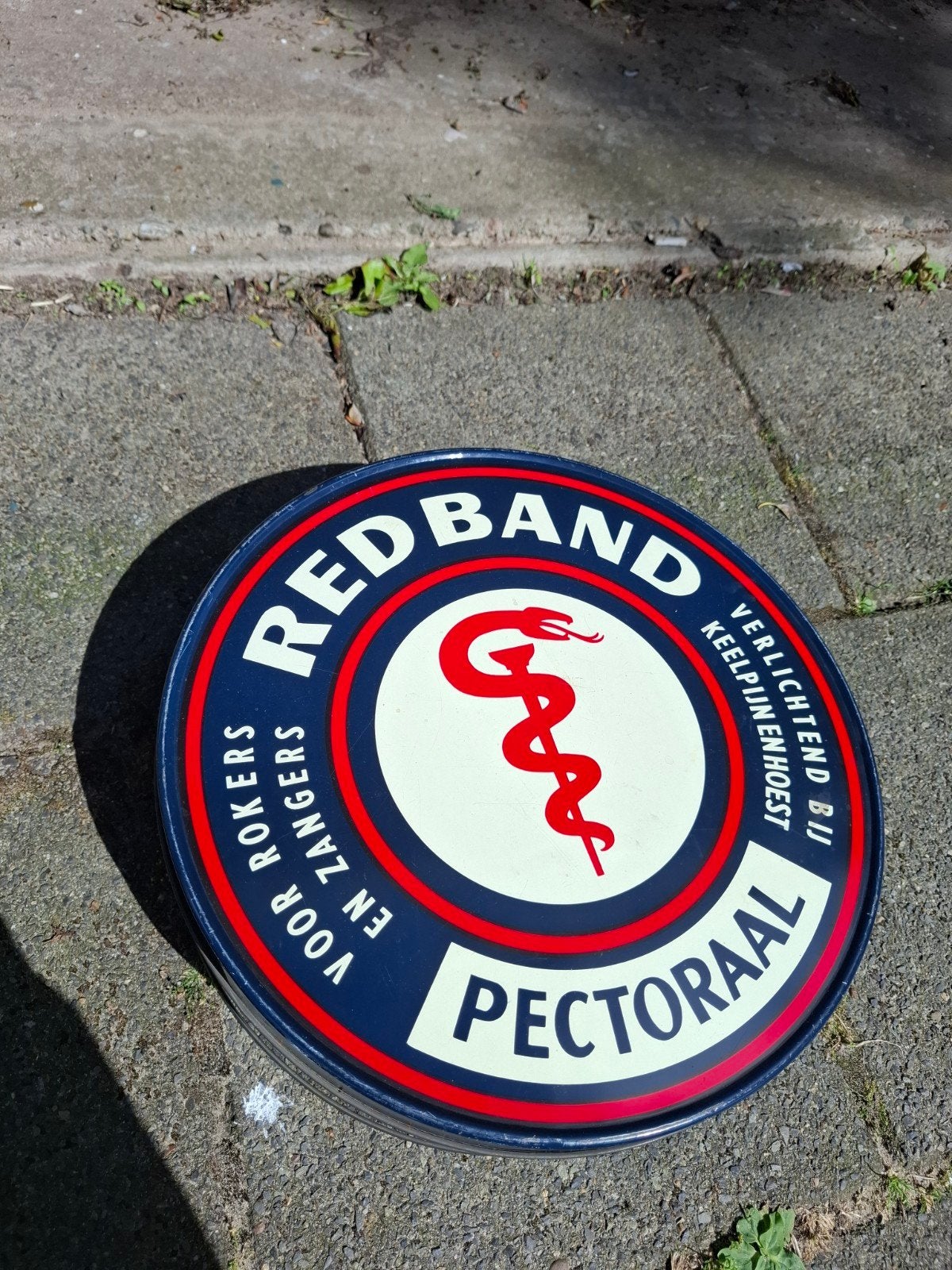 Vintage Red Band Pectorale Blik - Voor Rokers en Zangers, Verzamelen, Blikken, Ophalen of Verzenden, Gebruikt, Overige