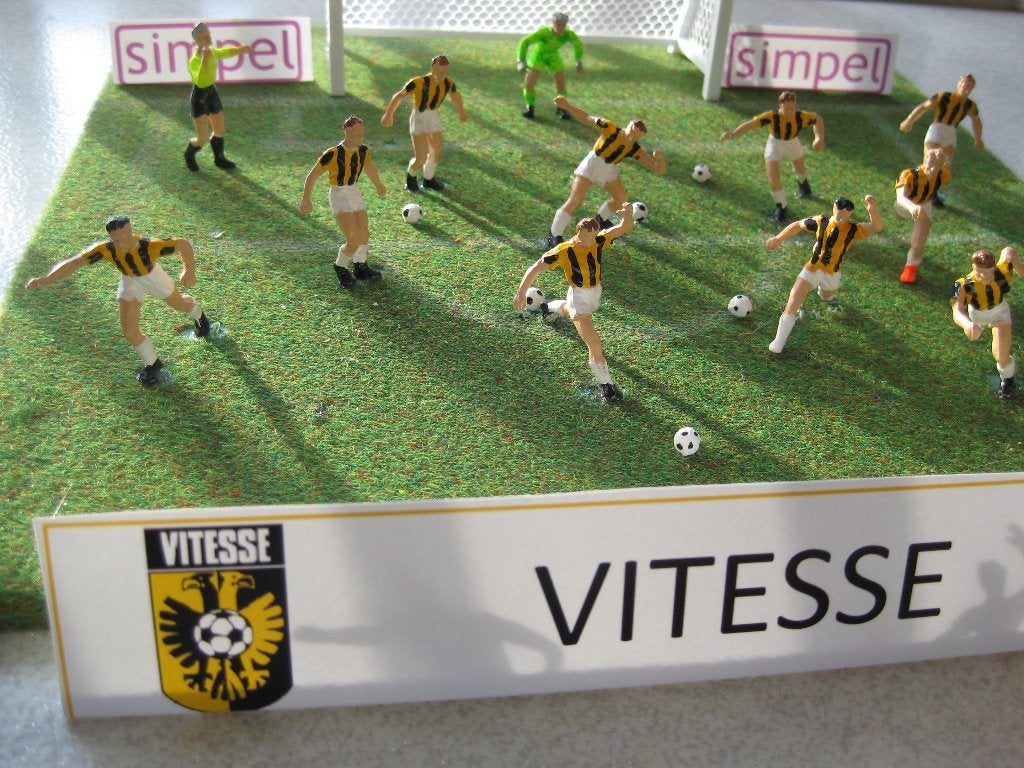 VITESSE, Verzamelen, Verzenden, Nieuw, Vitesse, Vaantje of Sjaal